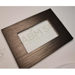 Placca per supporti 504 in plastica colore marrone, compatibile Matix codice totm5004SL-7 LT3911 ABM SRLS® COMPATIBILI MATIX ...