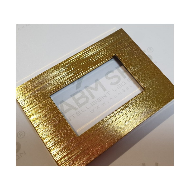 Placca per supporti 506 in plastica colore oro, compatibile Matix codice totm5006SL-5 LT3910 ABM SRLS® COMPATIBILI MATIX 3,59 €