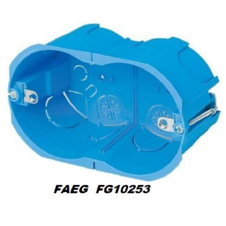 Scatola da incasso per cartongesso a 3 posti FAEG FG10253 con supporti di fissaggio in metallo LT4267  BOX QUADRI E CASSETTE ...